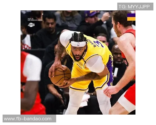 浓眉高效表现引领球队胜利14投11中斩获25分10篮板3助攻3抢断2盖帽