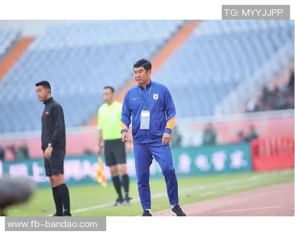 鲁媒报道泰山队海口冬训首阶段新星依木兰等三人将缺席